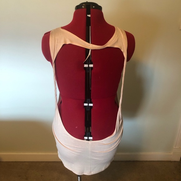Shark backless tank top - Picture 2 of 5